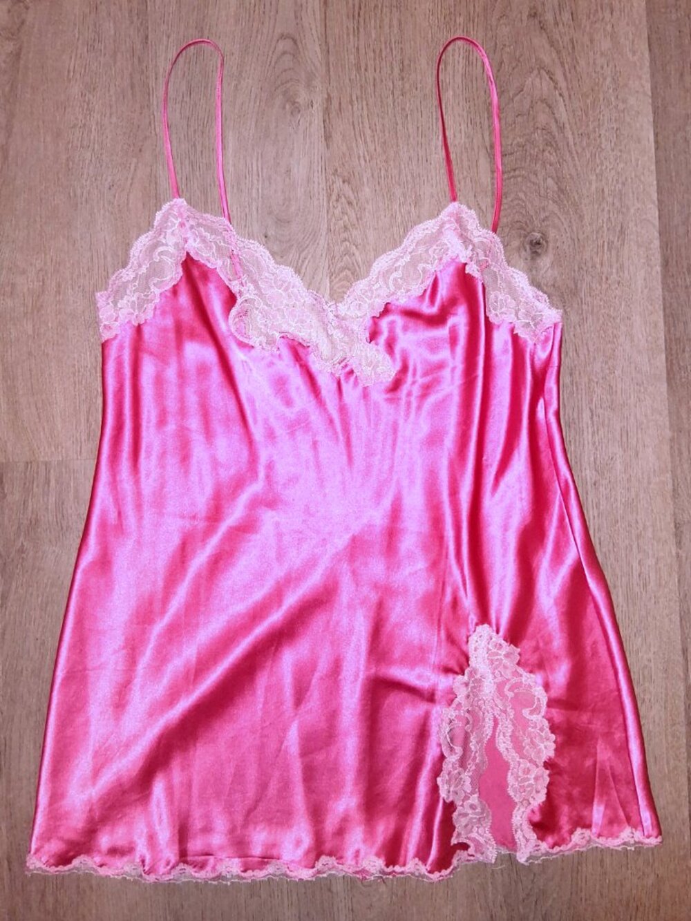 Vintage Victoria's Secret Bright Pink Lace Nightgown Slip Dress Chemise MEDIUM